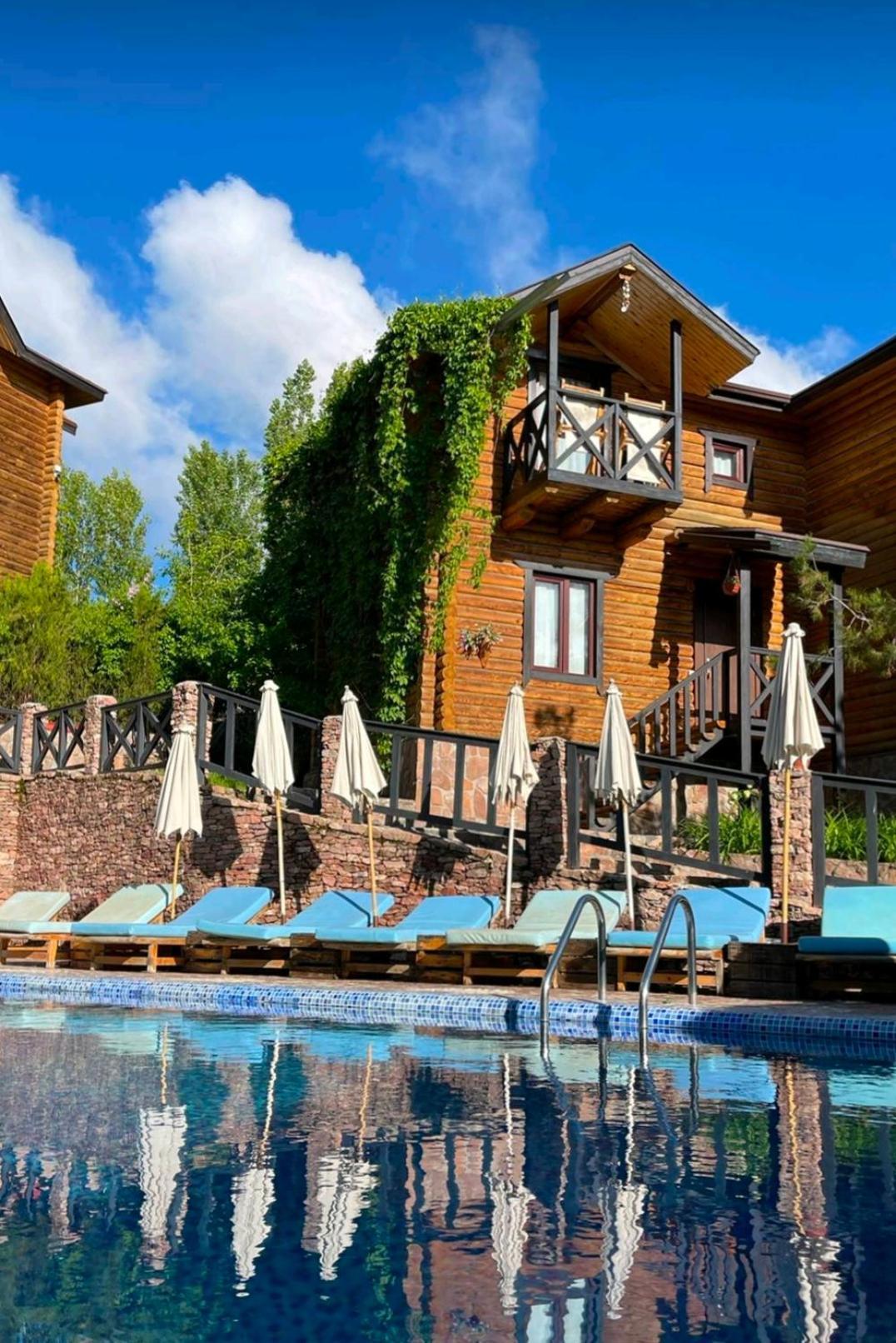 Boutigue Hotel Nebesa Chimgan Esterno foto